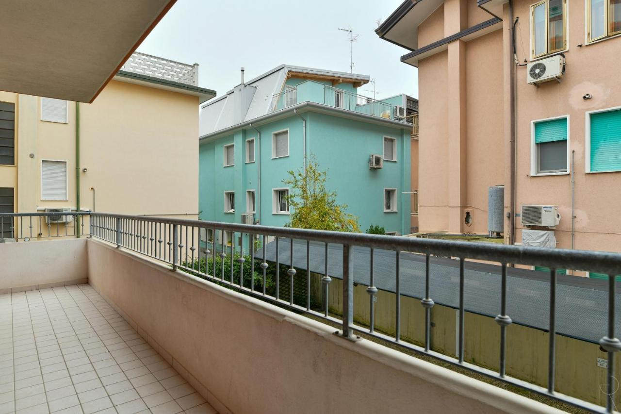 Maestrale Canova Apartments Caorle Exterior photo