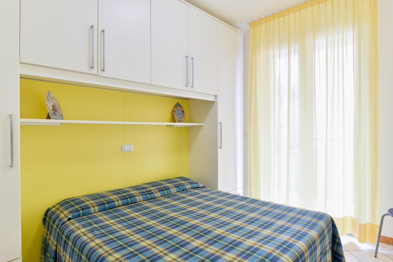 Maestrale Canova Apartments Caorle Exterior photo