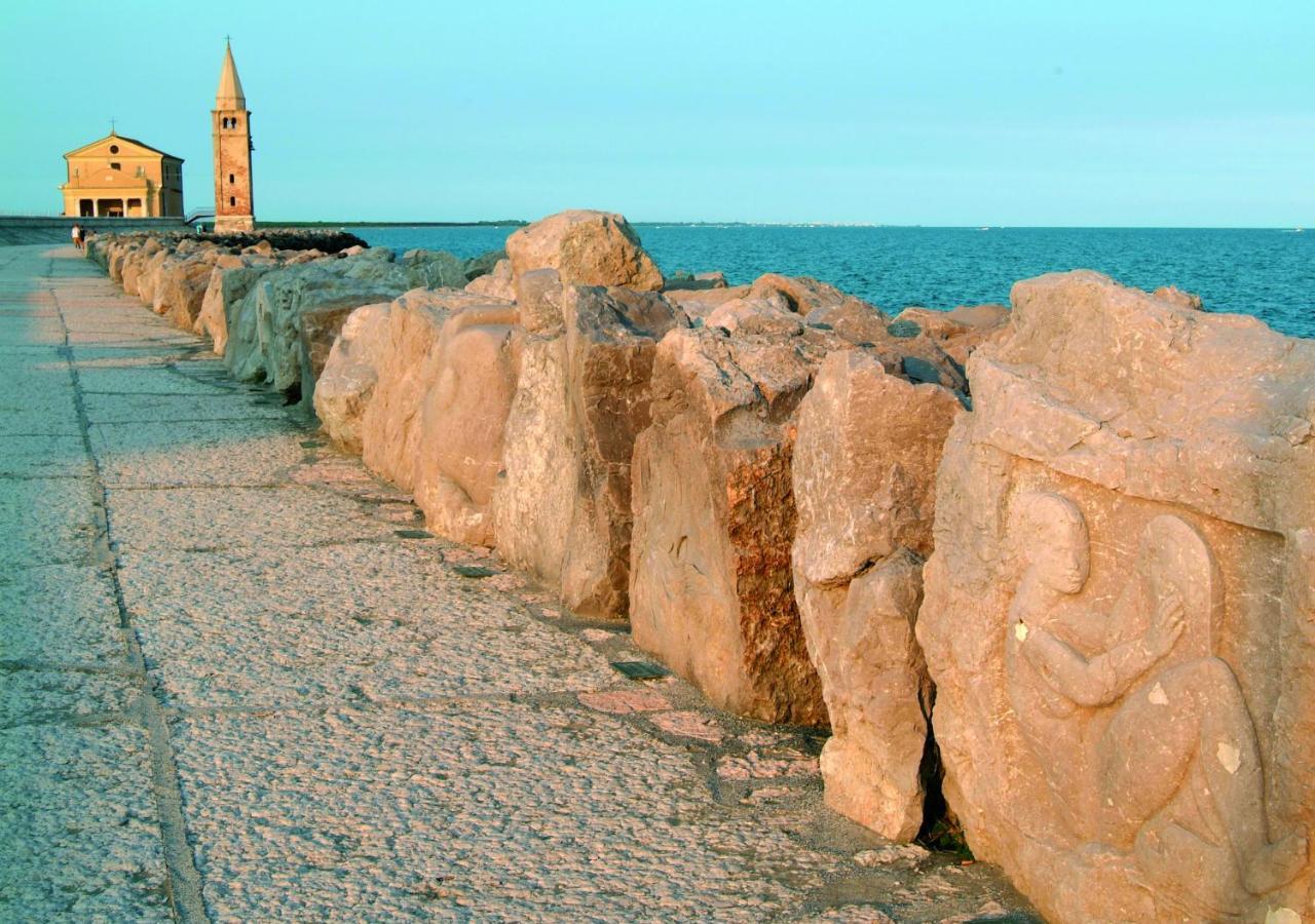 Maestrale Canova Apartments Caorle Exterior photo