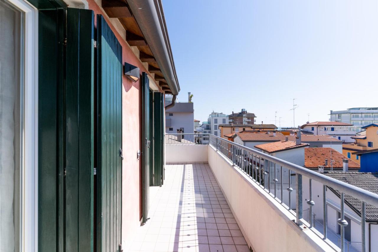 Maestrale Canova Apartments Caorle Exterior photo